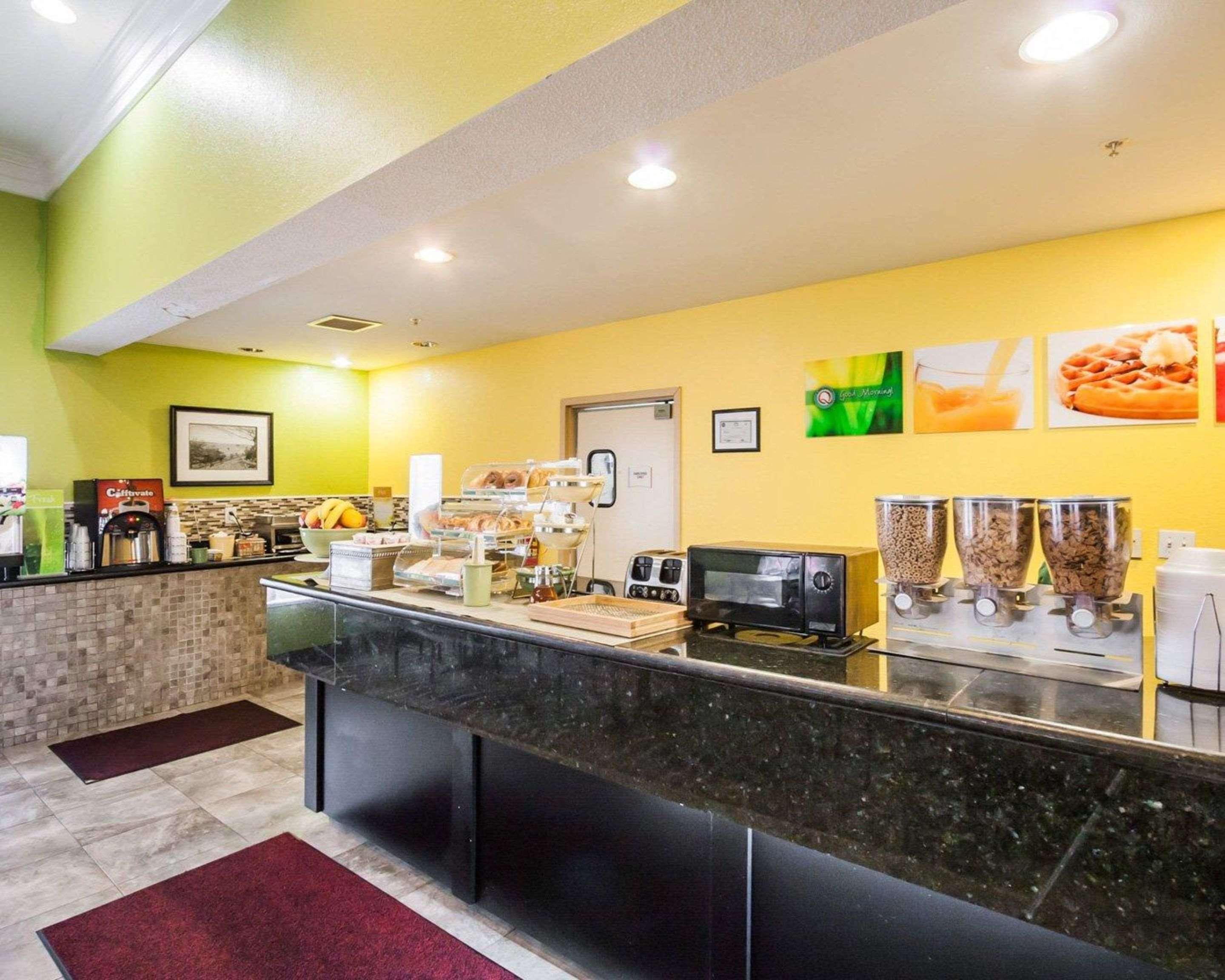 Quality Suites Memphis/ Wolfchase Galleria Екстер'єр фото