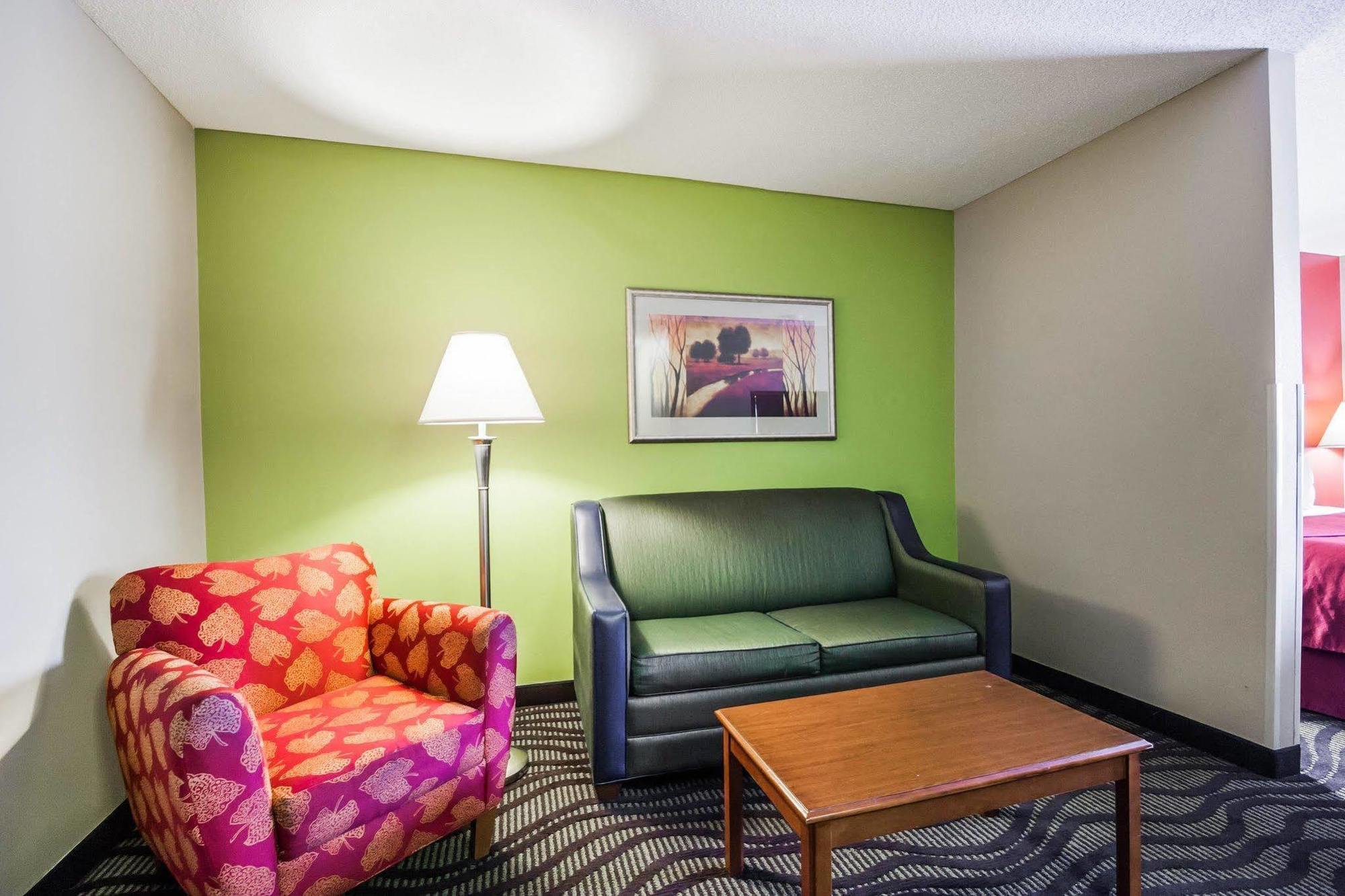Quality Suites Memphis/ Wolfchase Galleria Екстер'єр фото
